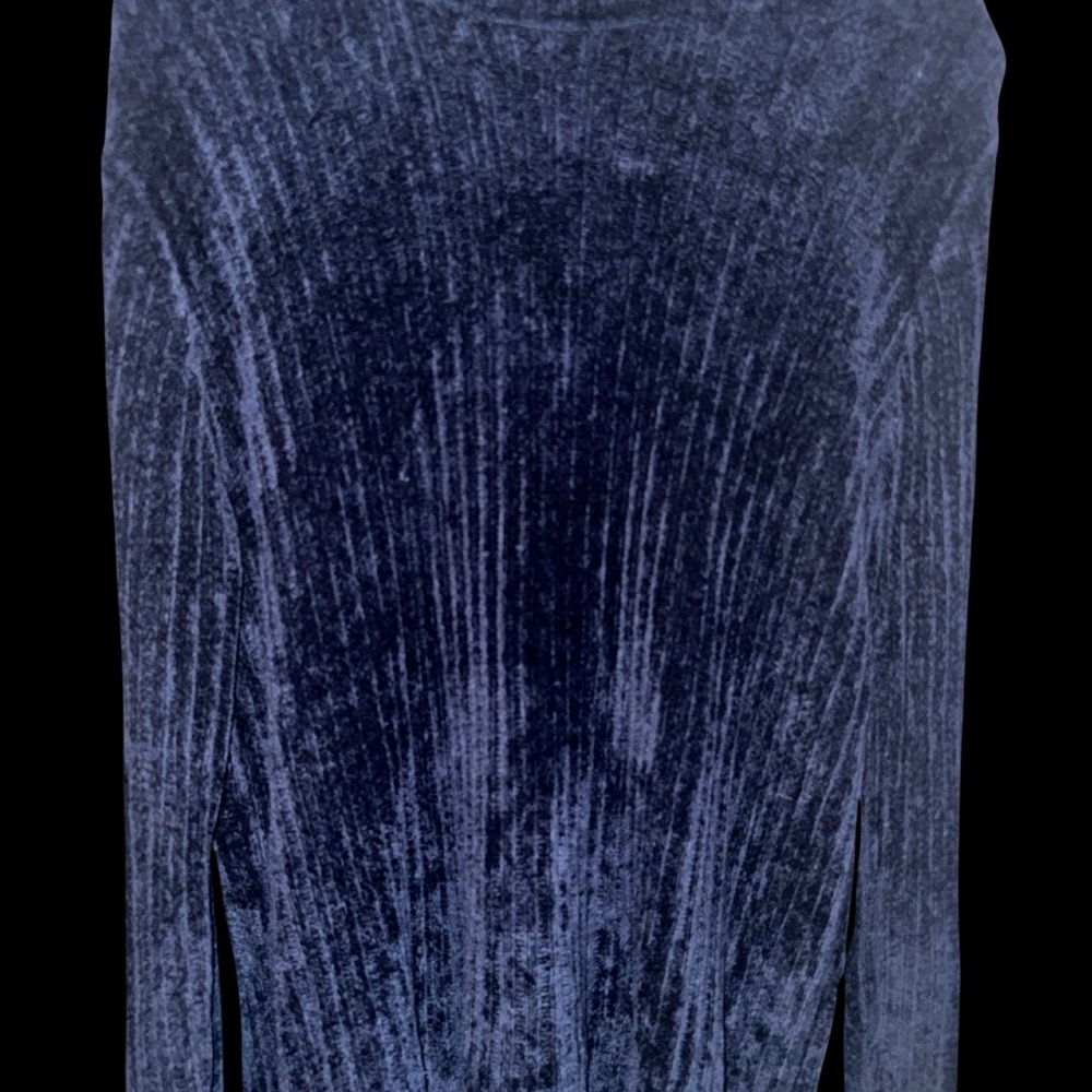 Velvet Long-Sleeve Top in Deep Blue